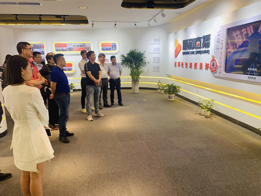 60b08606630cd.jpg image007.jpg